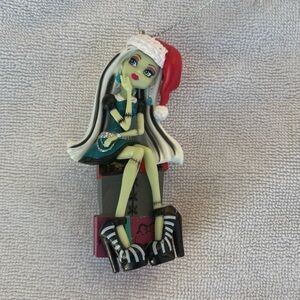 FRANKIE STEIN Monster High Christmas Tree Ornament Santa Hat 2015 about 4" tall